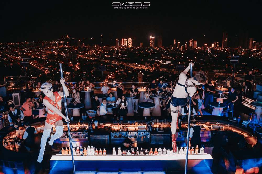 A night at Sky36 means luxury, music, and unforgettable moments above the city (Source: SKY36 - Rooftop Nightclub)