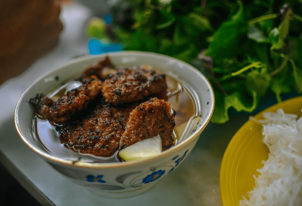 Bun Cha Chan is perfect for diners who enjoy drinking broth (Source: Canva)