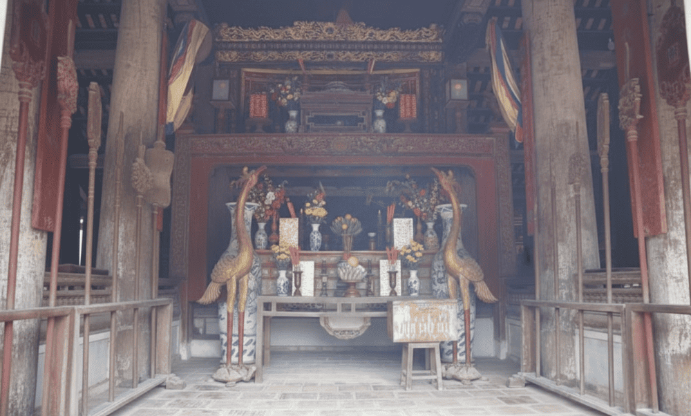 Mong Phu Communal House is used for festivals, village meetings, and religious ceremonies