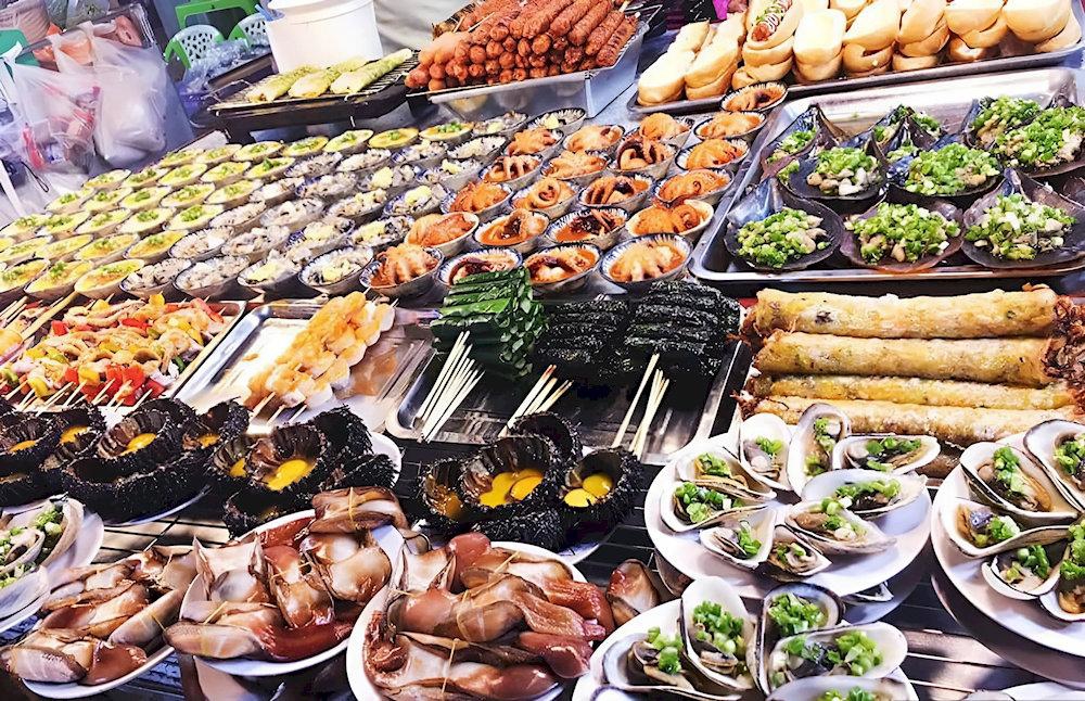 Some must-try specialty dishes that tourists definitely cannot miss in Ha Long