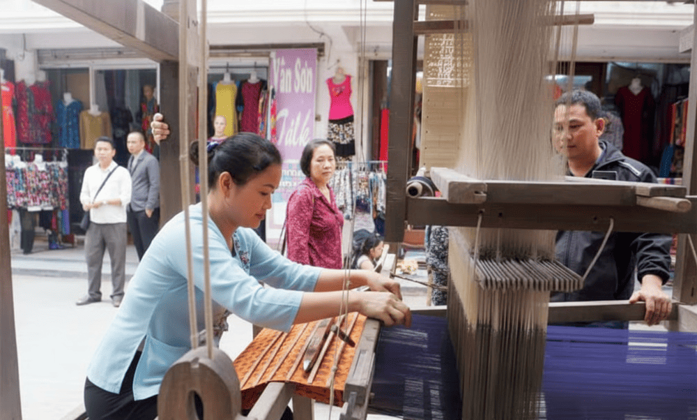 This activity lets you craft a unique artwork while preserving Vietnam's cultural heritage