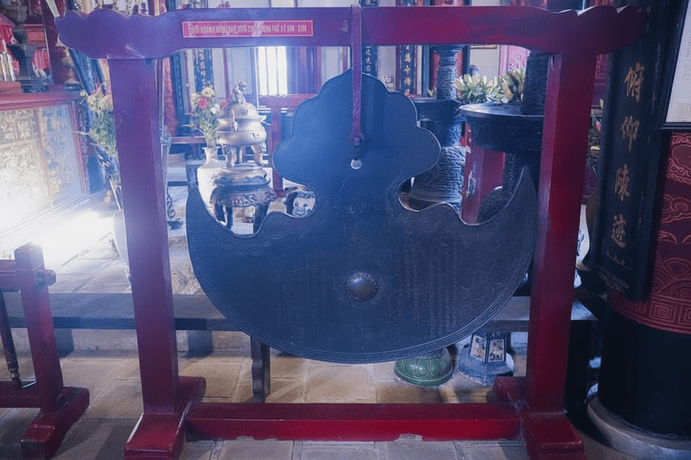 Khánh đồng cổ phản ánh trình độ kỹ thuật và thẩm mỹ của người xưa