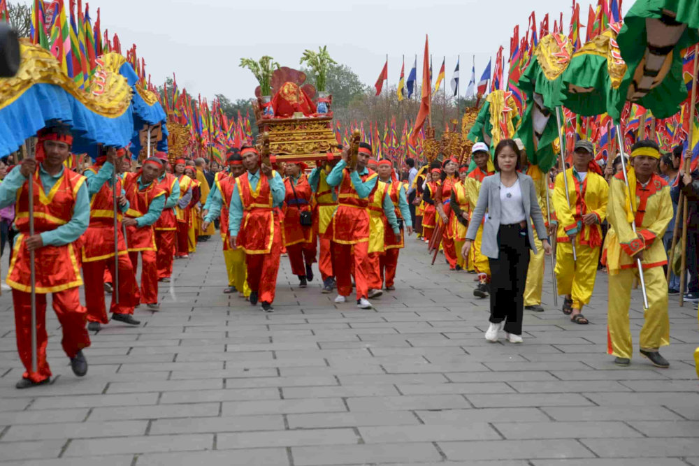 Bai Dinh Pagoda Festival features religious rituals, prayers for peace