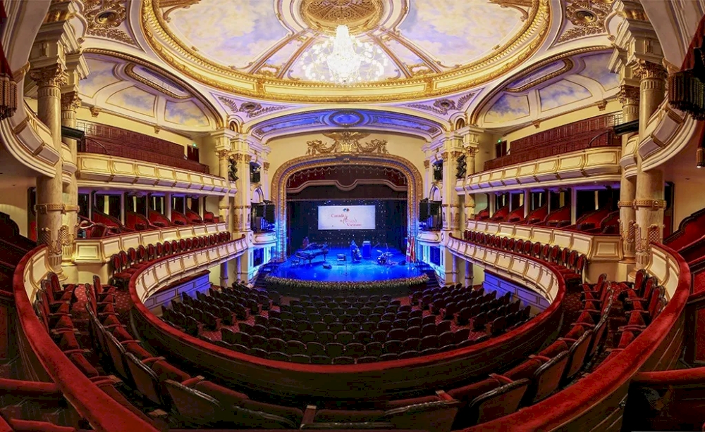 A view of the third floor inside the Hanoi Opera House