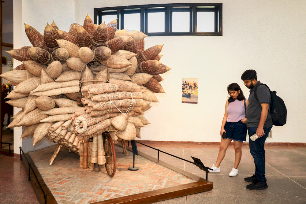 Many international tourists are drawn to the museum when they visit Vietnam