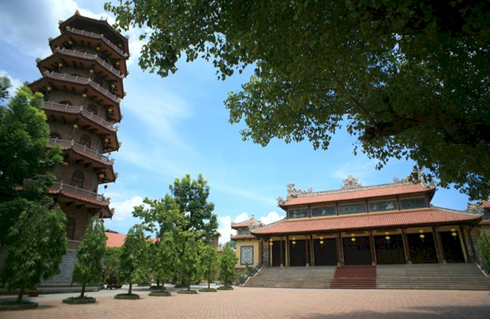 The pagoda's courtyard is spacious and airy